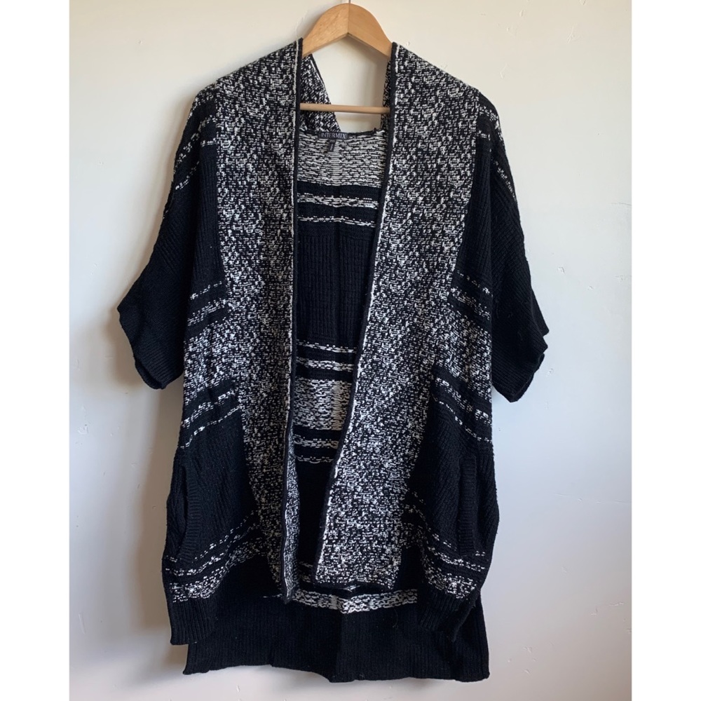 Intermix short sleeve hooded wool cardigan Sz P/S